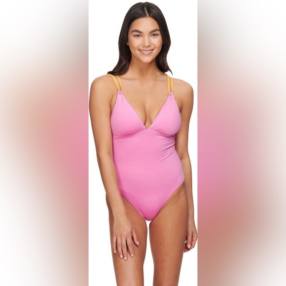 One piece swimsuit - Picture 3 of 4